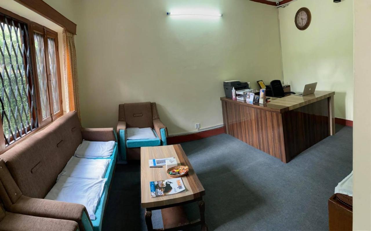 Hotel Blue Magnet Pokhara Exterior photo